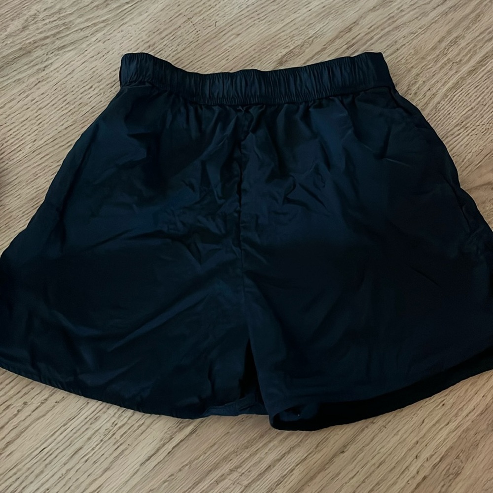 Athletic shorts